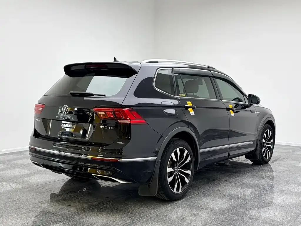 Volkswagen Tiguan L — фото 5