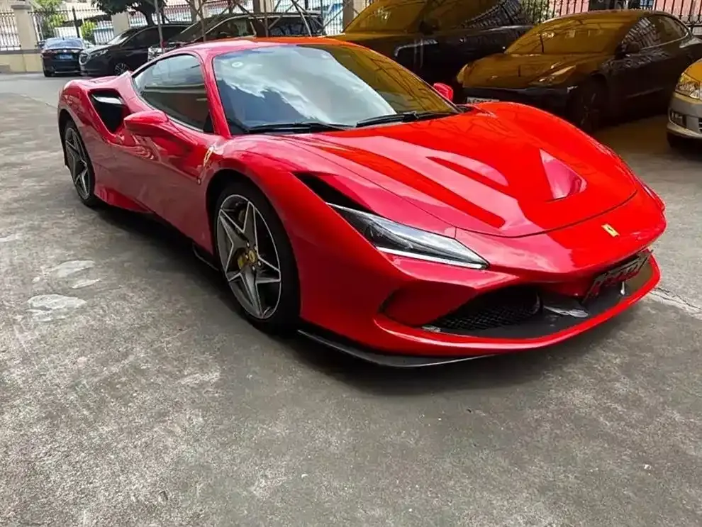 Ferrari F8 — фото 6