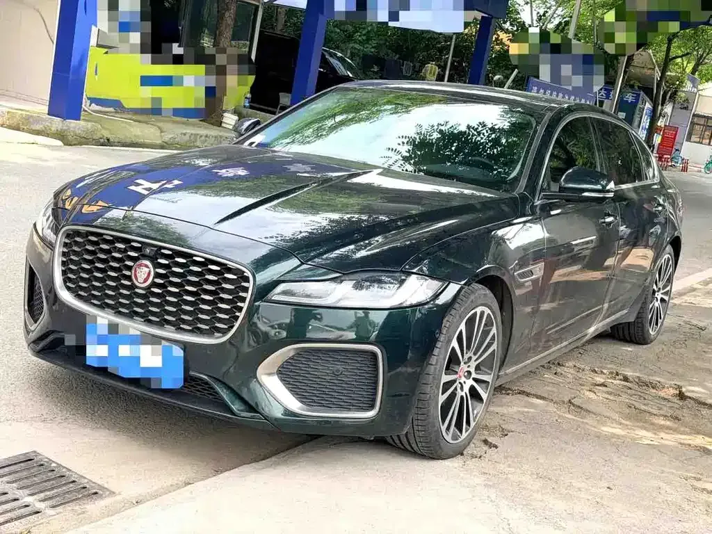 Jaguar XFL — фото 1