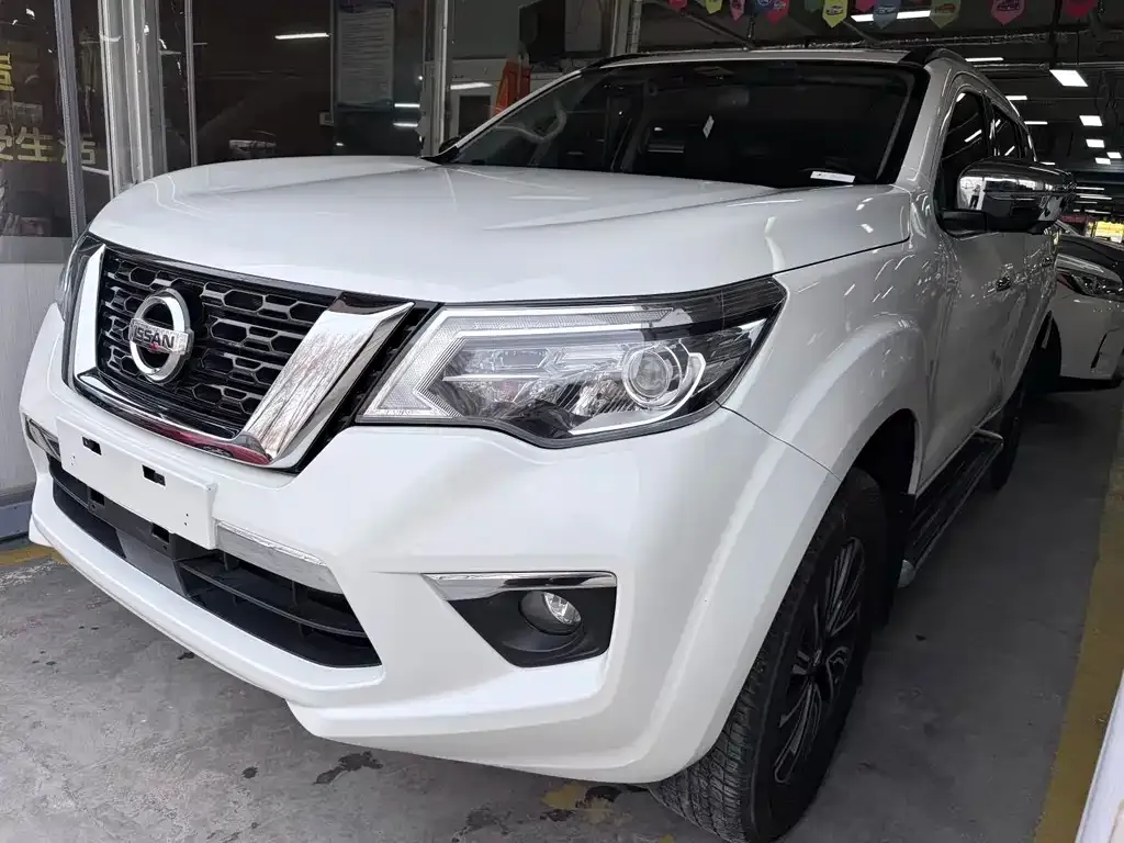 Nissan Terra