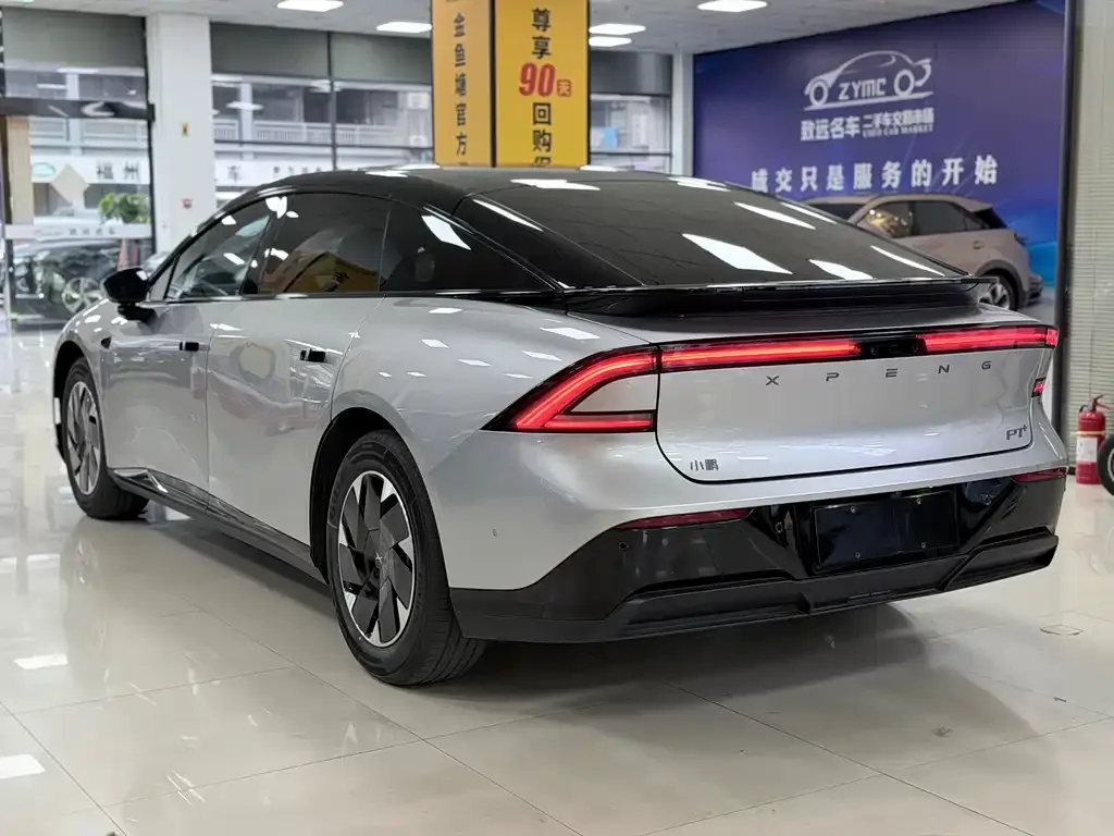 XPeng P7+ — фото 10