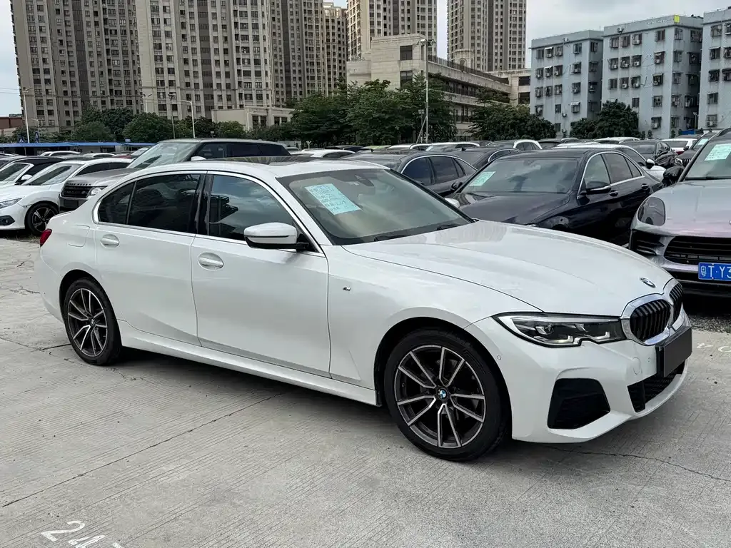 BMW 3 Series — фото 10