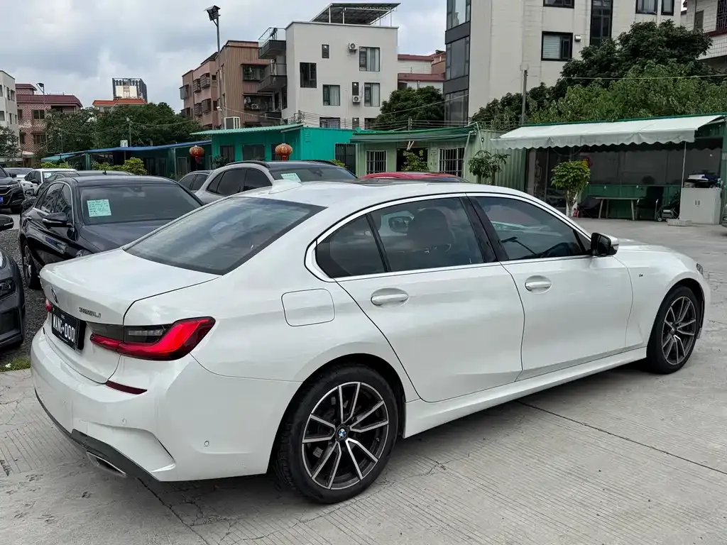 BMW 3 Series — фото 4
