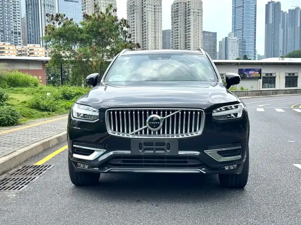 Volvo XC90 — фото 4