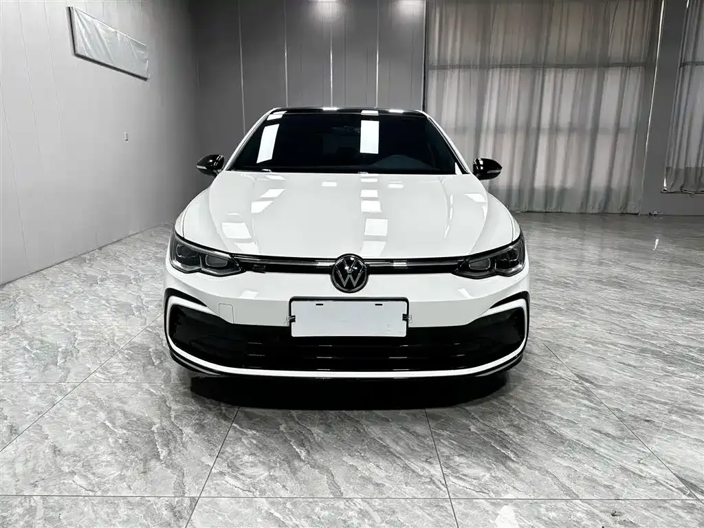 Volkswagen Golf — фото 3