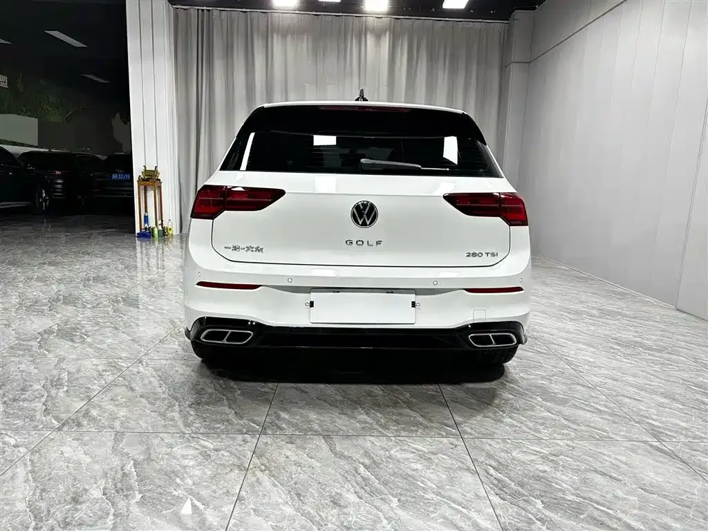 Volkswagen Golf — фото 4