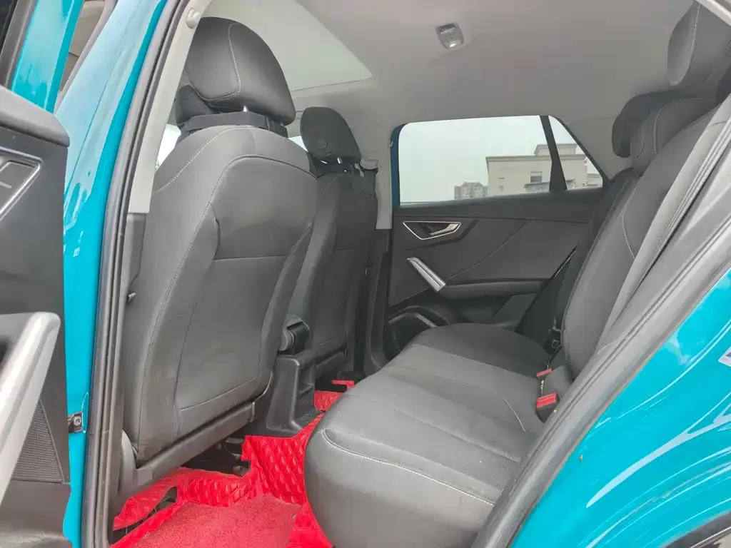 Audi Q2L 2021 из CN, фото 2