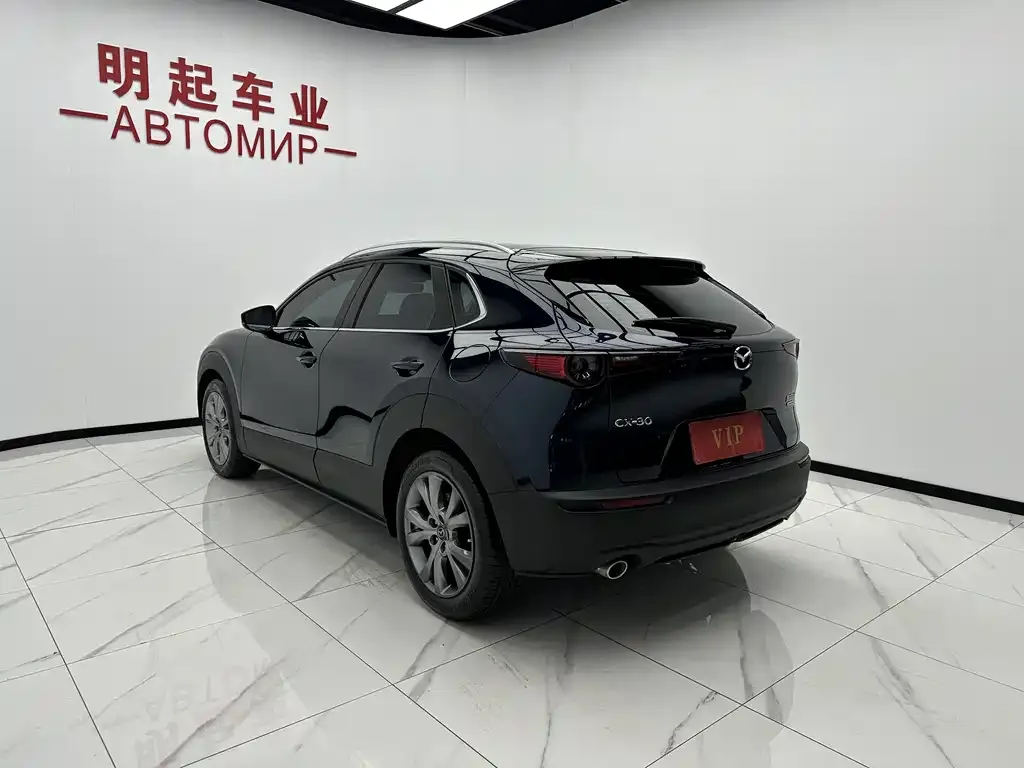 Mazda CX-30 — фото 9
