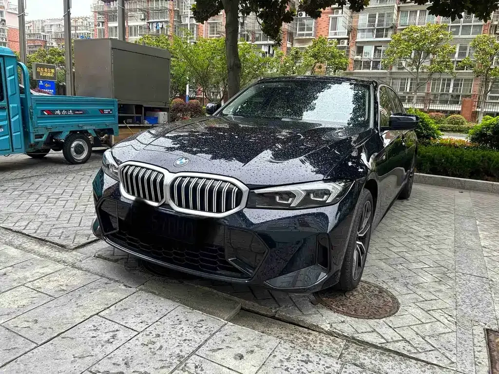 BMW 3 Series — фото 1