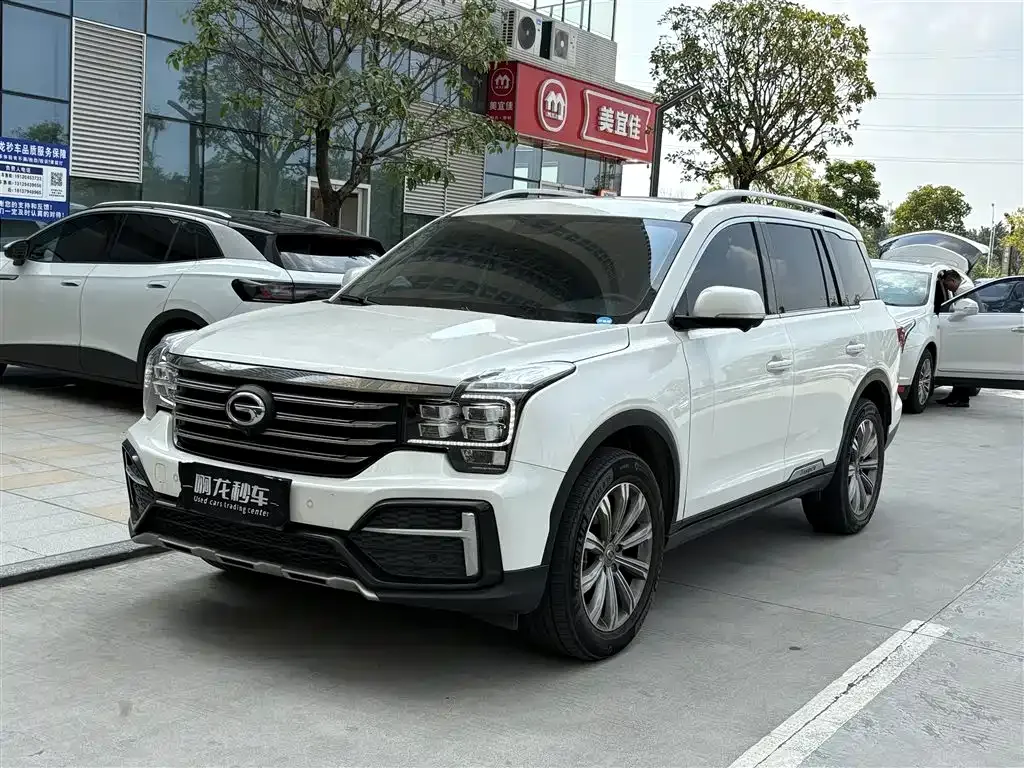 GAC Motor Trumpchi GS8 — фото 1