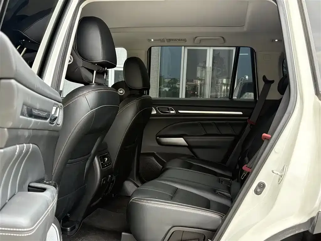 GAC Motor Trumpchi GS8 — фото 2