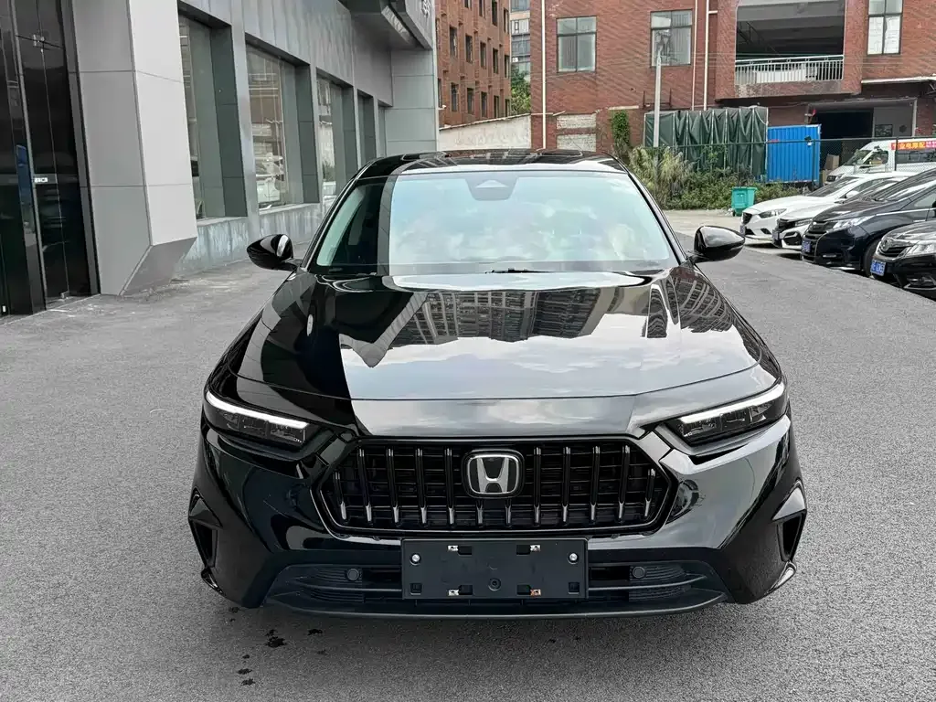 Honda Inspire — фото 3