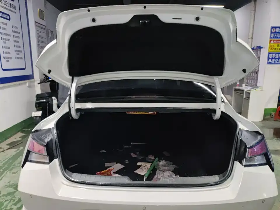 Hyundai Elantra 2022 из CN, фото 5
