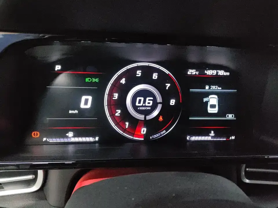 Hyundai Elantra 2022 из CN, фото 7