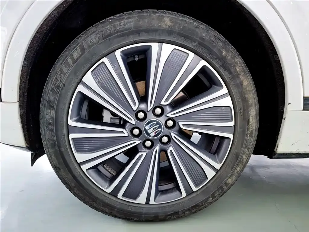 Buick E5 2023 из CN, фото 9