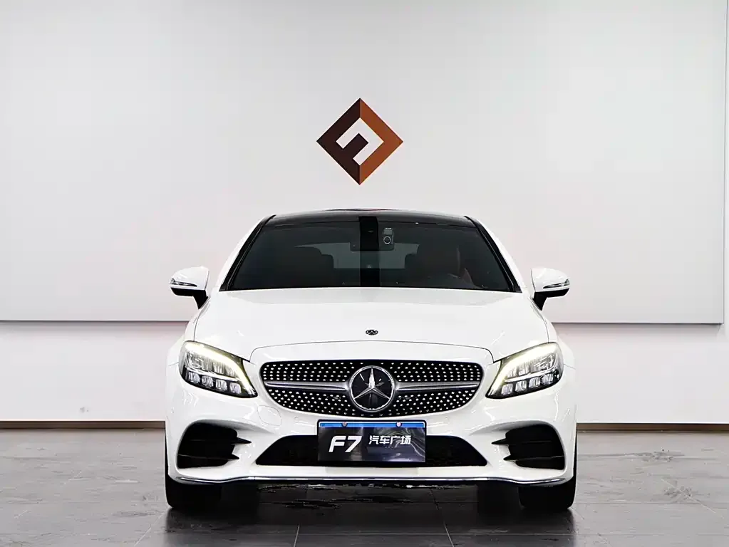 Mercedes-Benz C-Class (Import) — фото 4