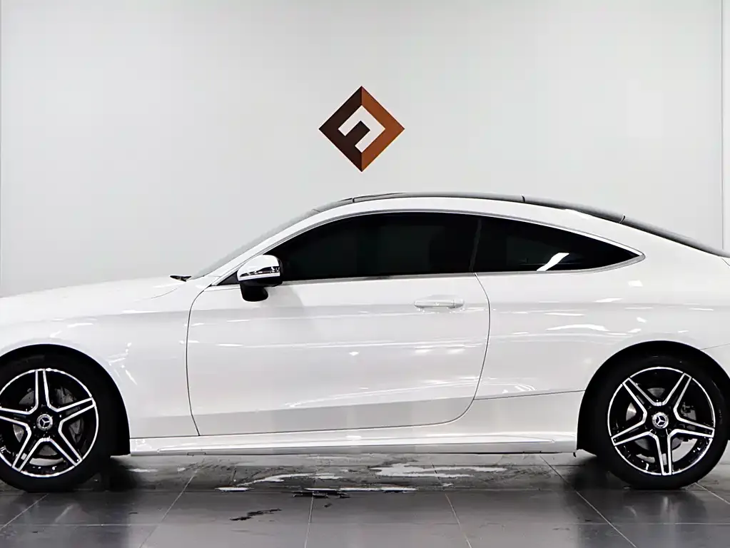 Mercedes-Benz C-Class (Import) — фото 6