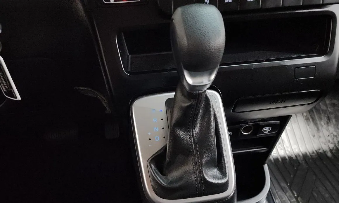 Hyundai Staria 2025 из KR, фото 9
