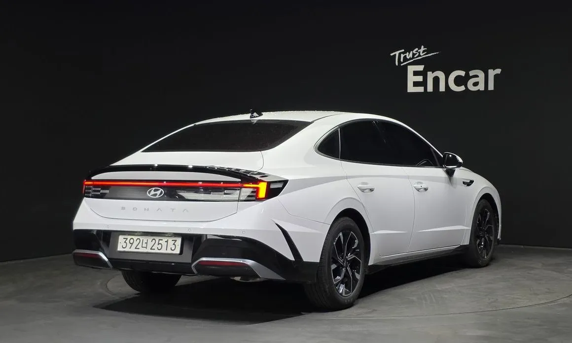 Hyundai Sonata 2024 из KR, фото 3