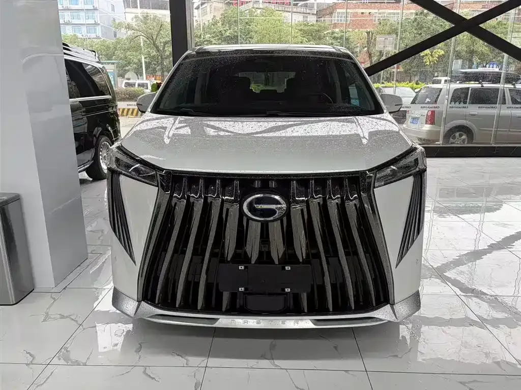 GAC Motor Trumpchi E9 — фото 3