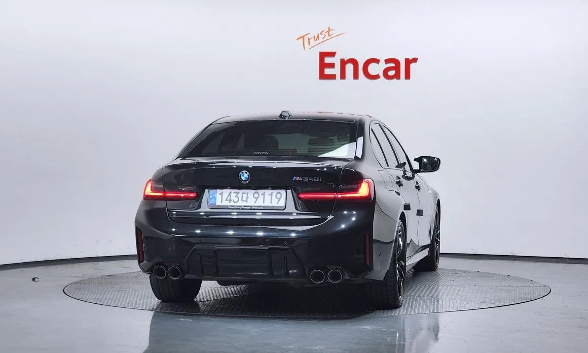 BMW 3-Series 2024 из KR, фото 10