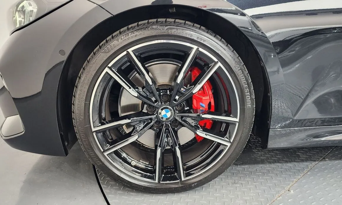 BMW 3-Series 2024 из KR, фото 8