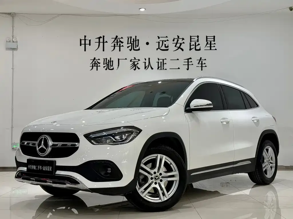 Mercedes-Benz GLA — фото 1