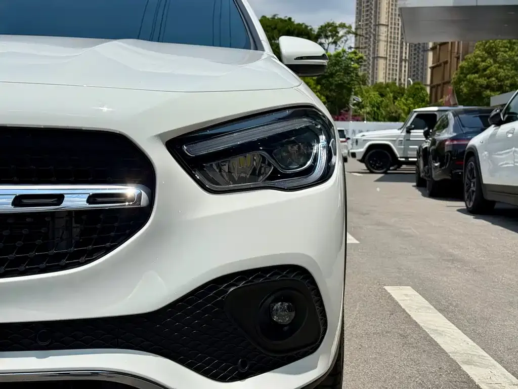 Mercedes-Benz GLA — фото 2