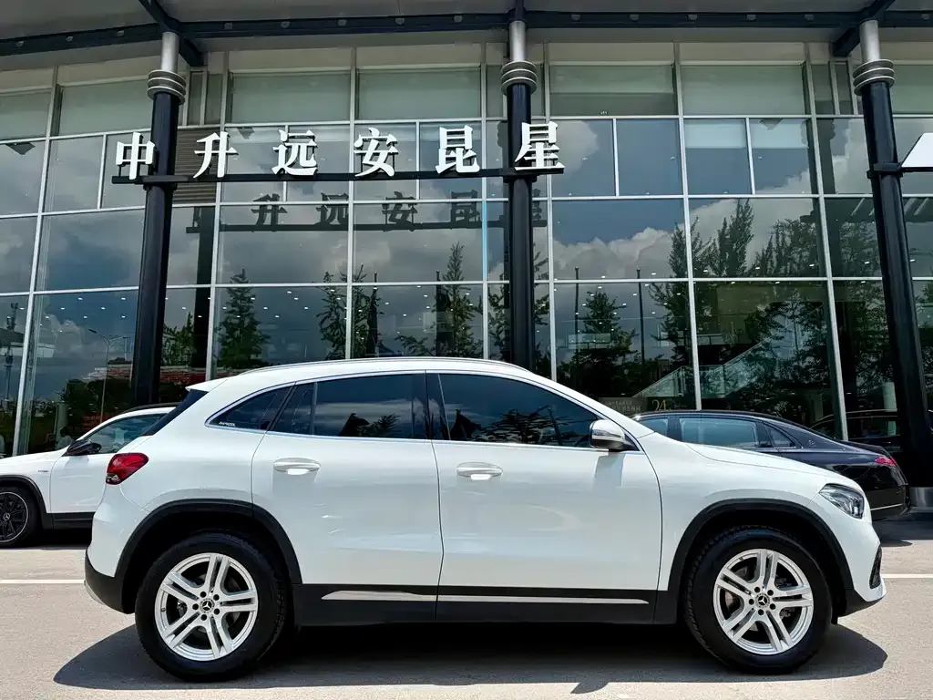 Mercedes-Benz GLA — фото 5