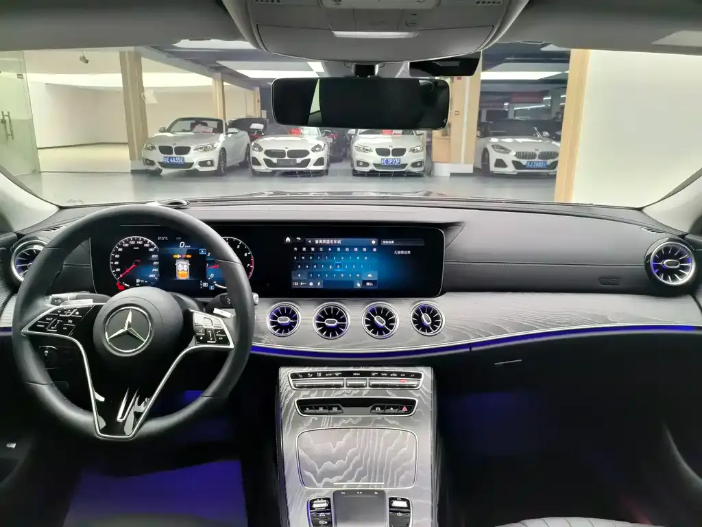 Mercedes-Benz CLS — фото 6