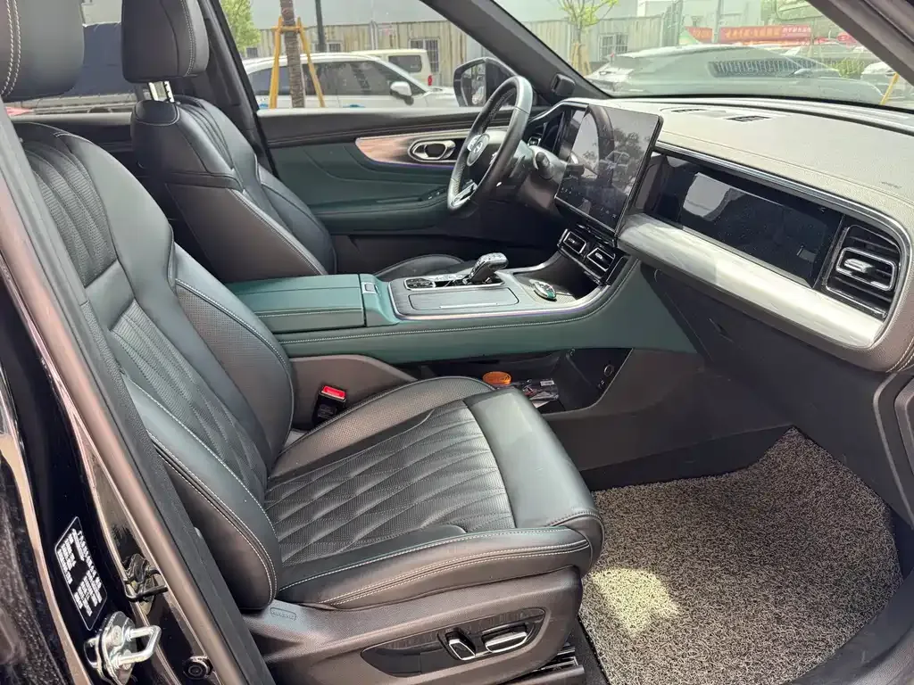 GAC Motor Trumpchi GS8 — фото 7