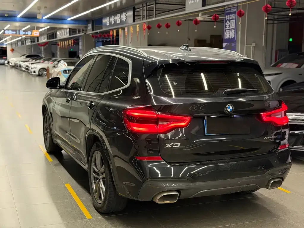 BMW X3 — фото 9