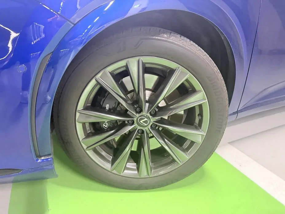 Lexus RX 2023 из KR, фото 2