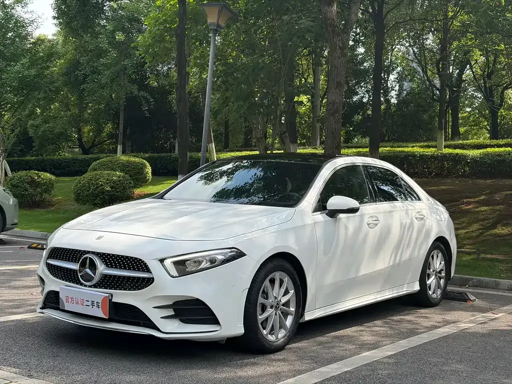 Mercedes-Benz A-Class — фото 1