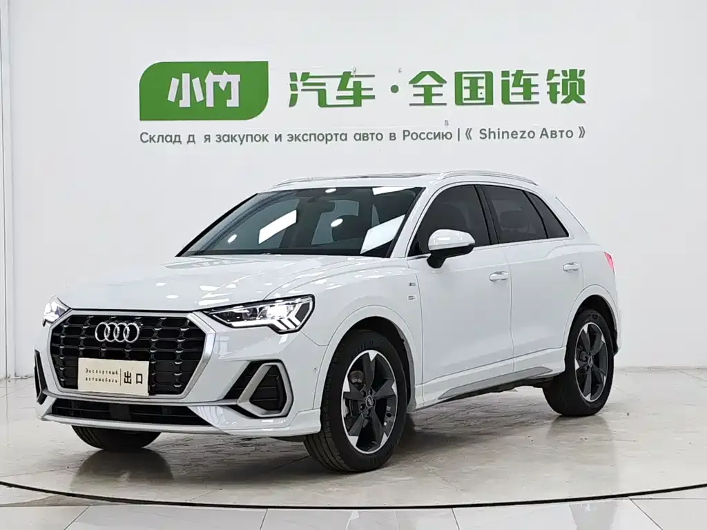 Audi Q3 — фото 1