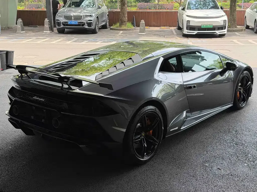 Lamborghini Huracan — фото 8