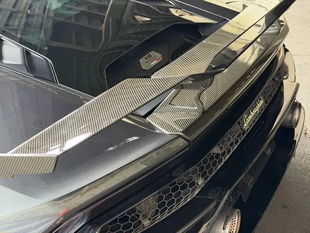 Lamborghini Huracan — фото 2