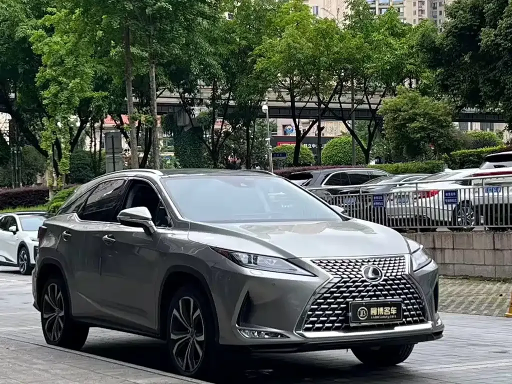 Lexus RX — фото 4