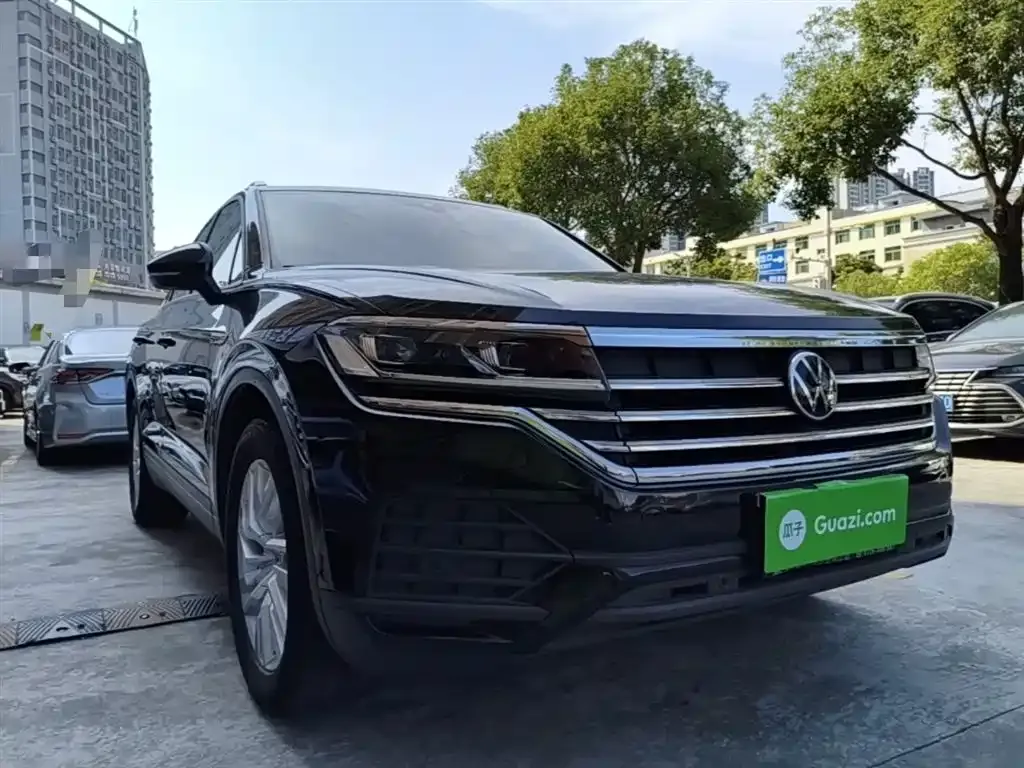 Volkswagen Touareg 2023 из CN, фото 6