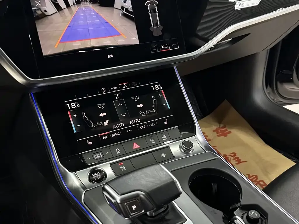 Audi A7 2021 из CN, фото 7