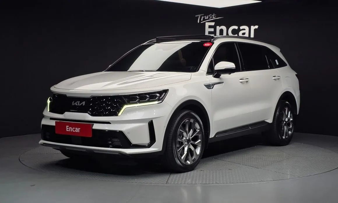 Kia Sorento — фото 1