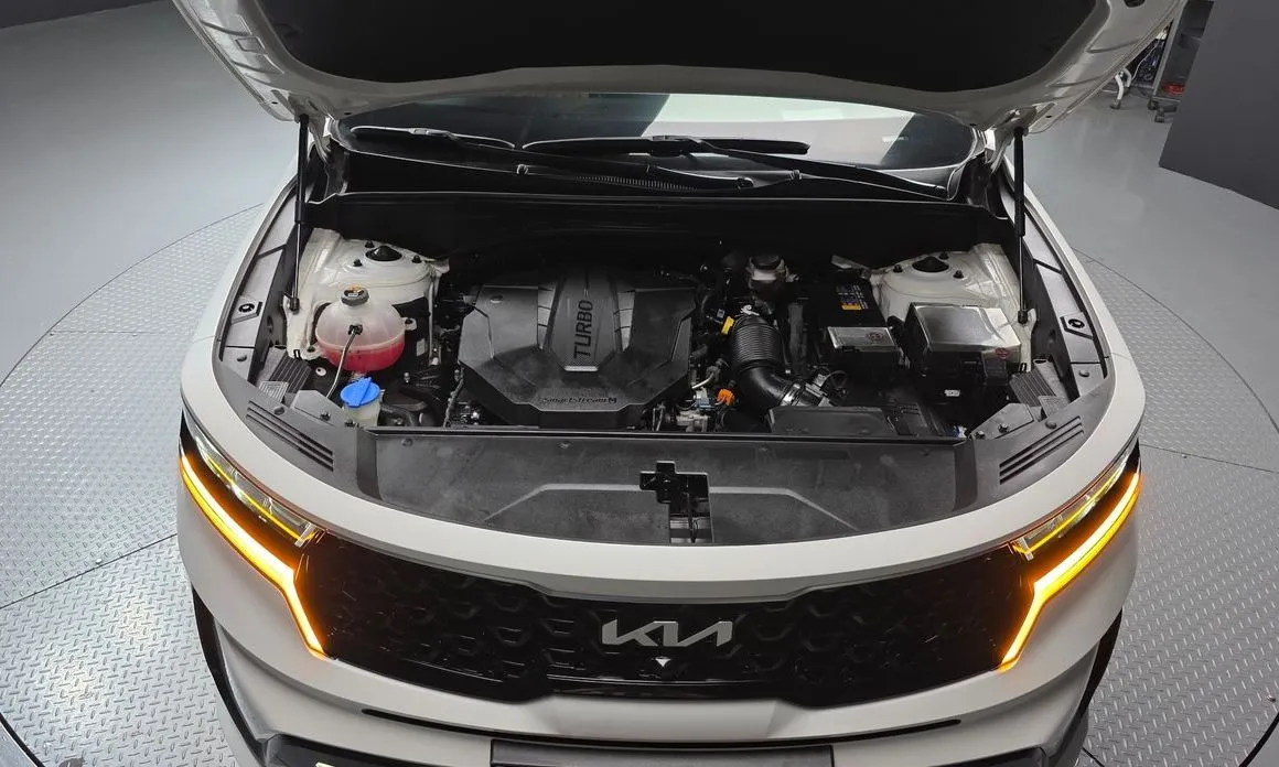 Kia Sorento — фото 8