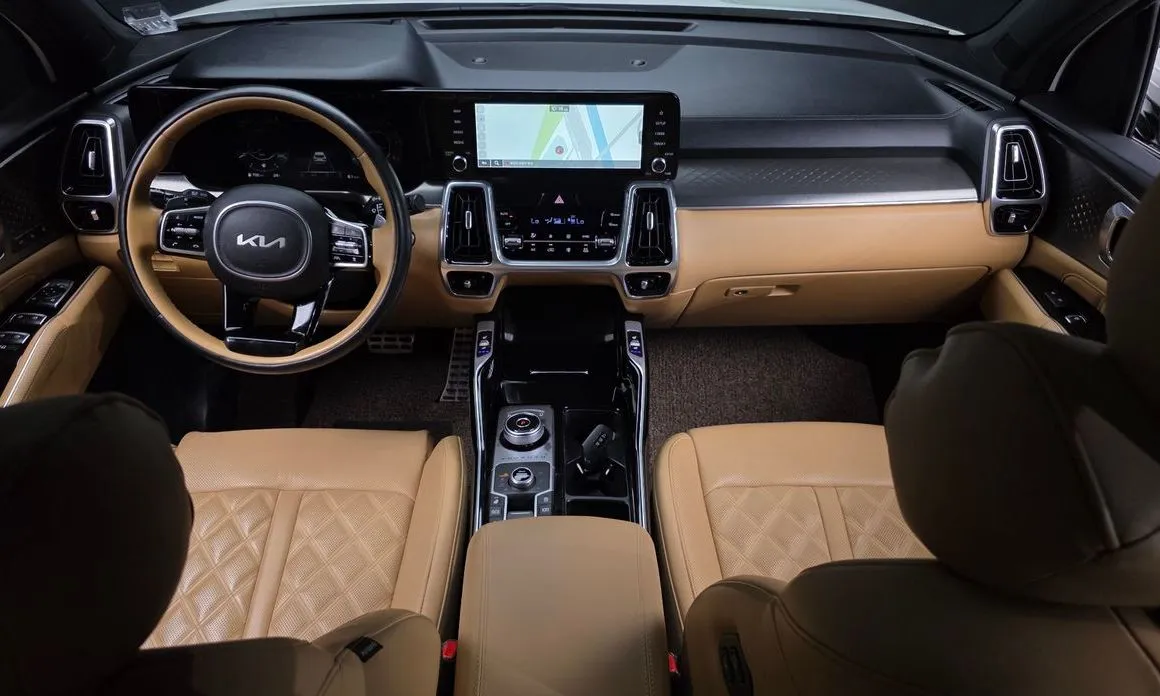 Kia Sorento — фото 6