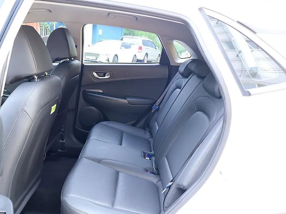 Hyundai Kona 2022 из KR, фото 3