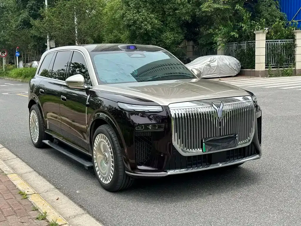 VOYAH Lantu Taishan 2025 из CN, фото 8