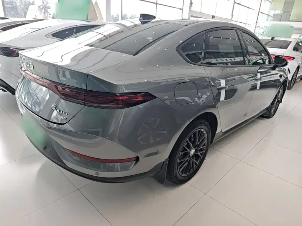 BYD Qin PLUS — фото 9