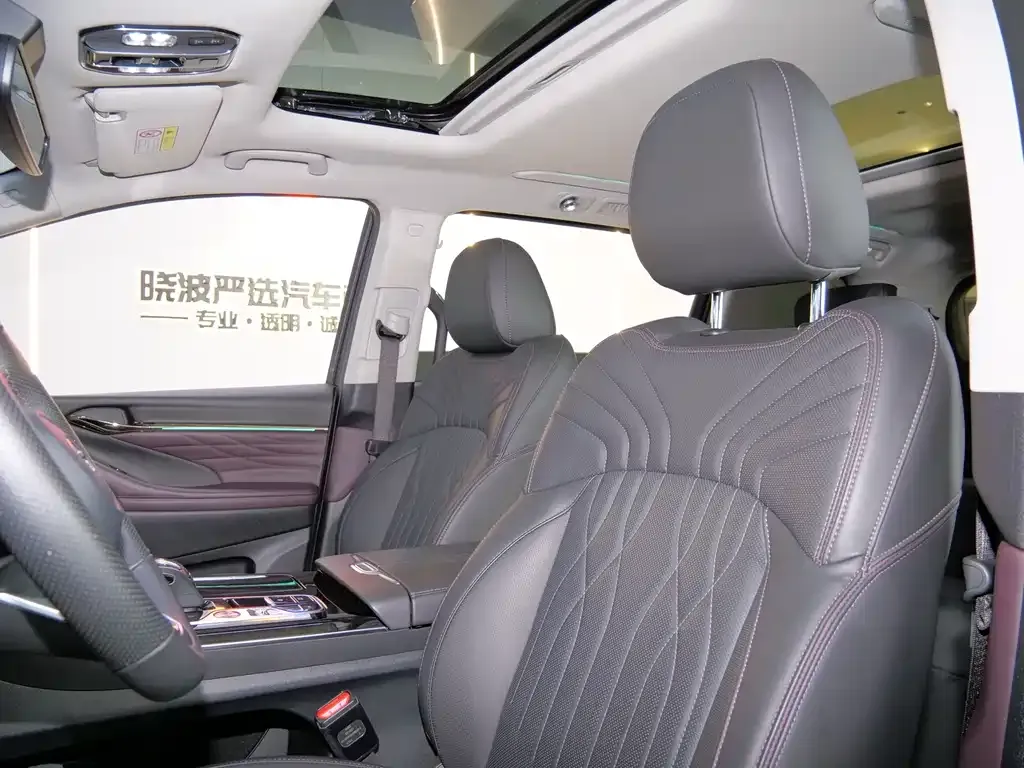 GAC Motor Trumpchi M8 — фото 3