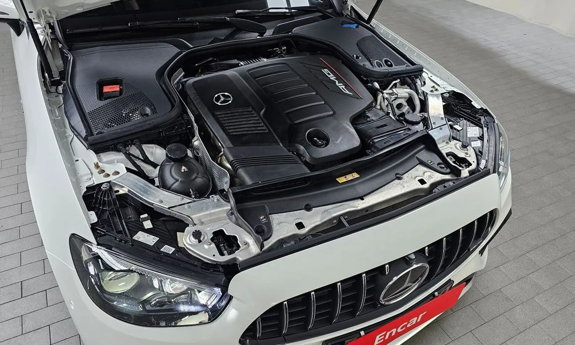 Mercedes-Benz E-Class 2021 из KR, фото 9
