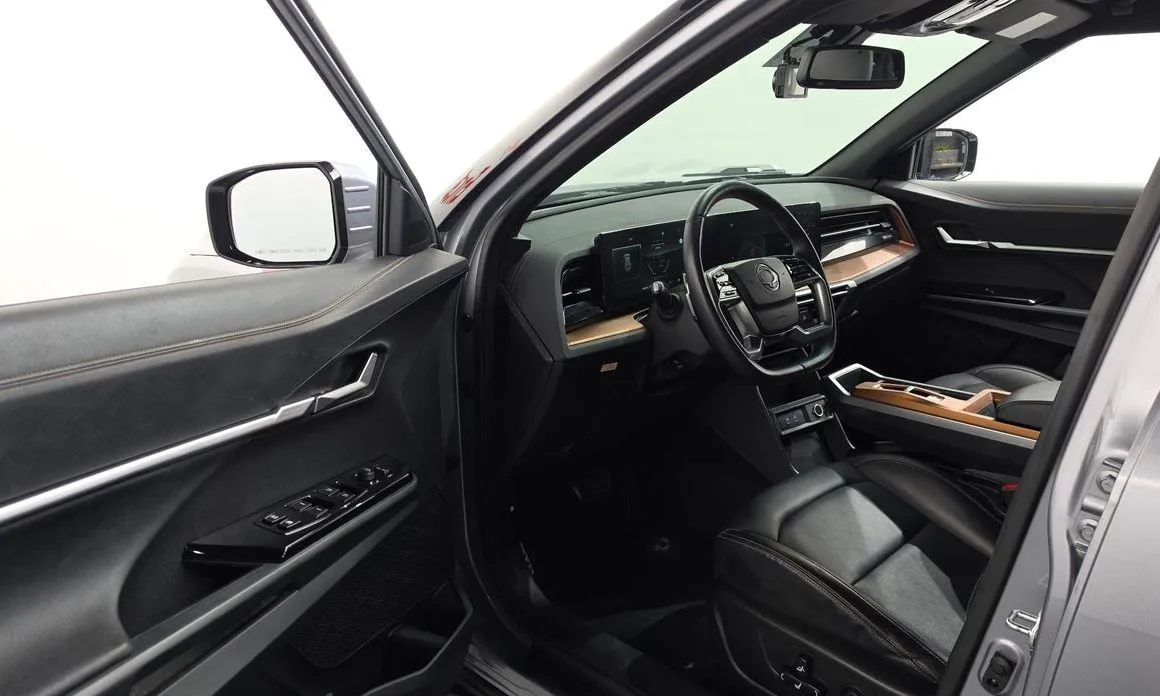 KG Mobility (Ssangyong) Torres 2024 из KR, фото 7