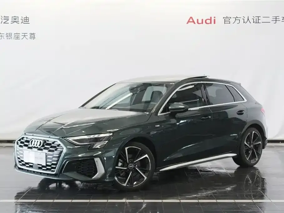 Audi A3 — фото 1